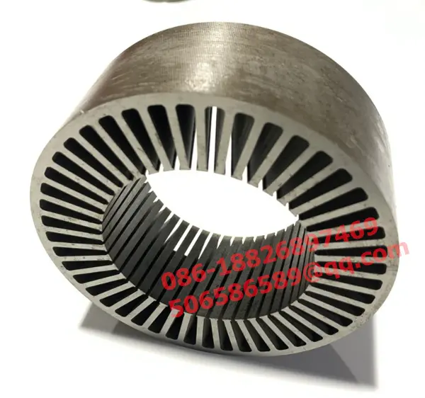 Optimisation de la conception d'un noyau de fer laminé à rainures inclinées basée sur la technologie d'emboutissage et son application dans des moteurs spéciaux